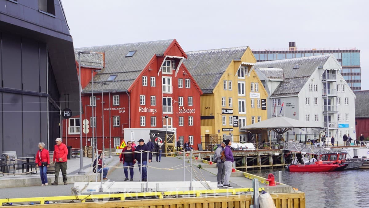 Carpenters / Construction Workers – Private House Build, Tromsø